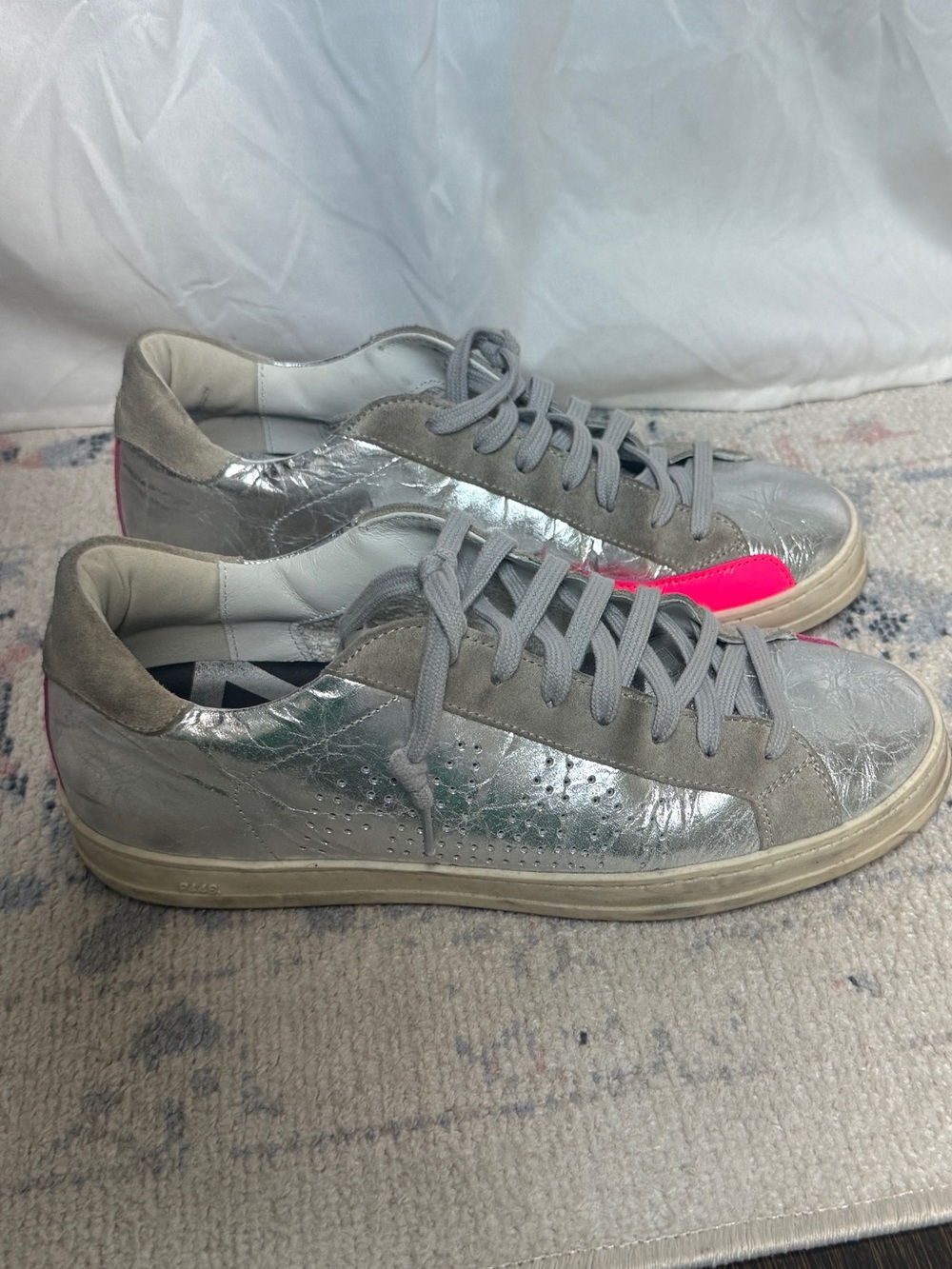 P448 Silver Low-Top Sneakers with Hot Pink Accent